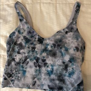 Align lulu top size 4